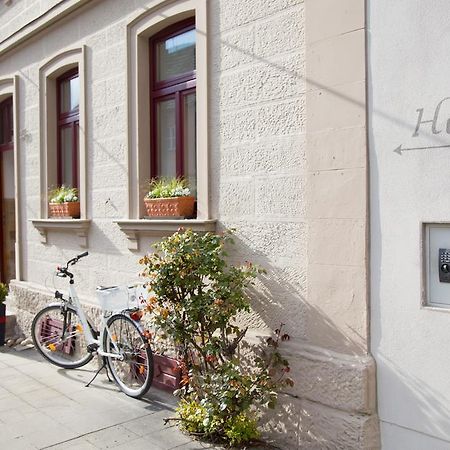 Hotel Garni Zum Hirschen 이포펜 외부 사진